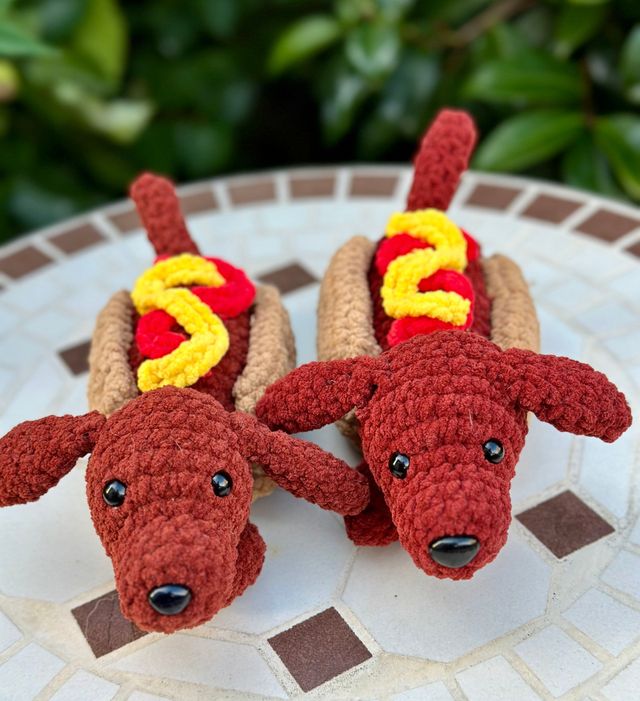 ダックスフントホットドッグ - 手作りあみぐるみぬいぐるみ