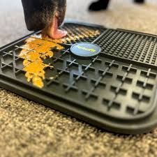 ? Perfect Fit Dog Lick Mat|パーフェクトフィット・ドッグ・リックマット