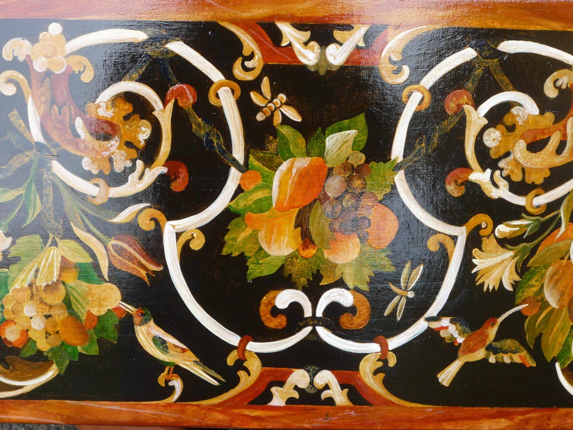 animali, cani, gatti, cavalli,  quadri, ritratti, dipinti, su misura, animali vestiti, oggetti, arredi, uova dipeinte, piatti, decorazioni, trompe, fiori, stencil, decoupage, carta, colla, matita, pennello, olio su tela , riviste, pubblicazioni, eventi, Marina Rigolone, artista, pittrice, decoratrice,