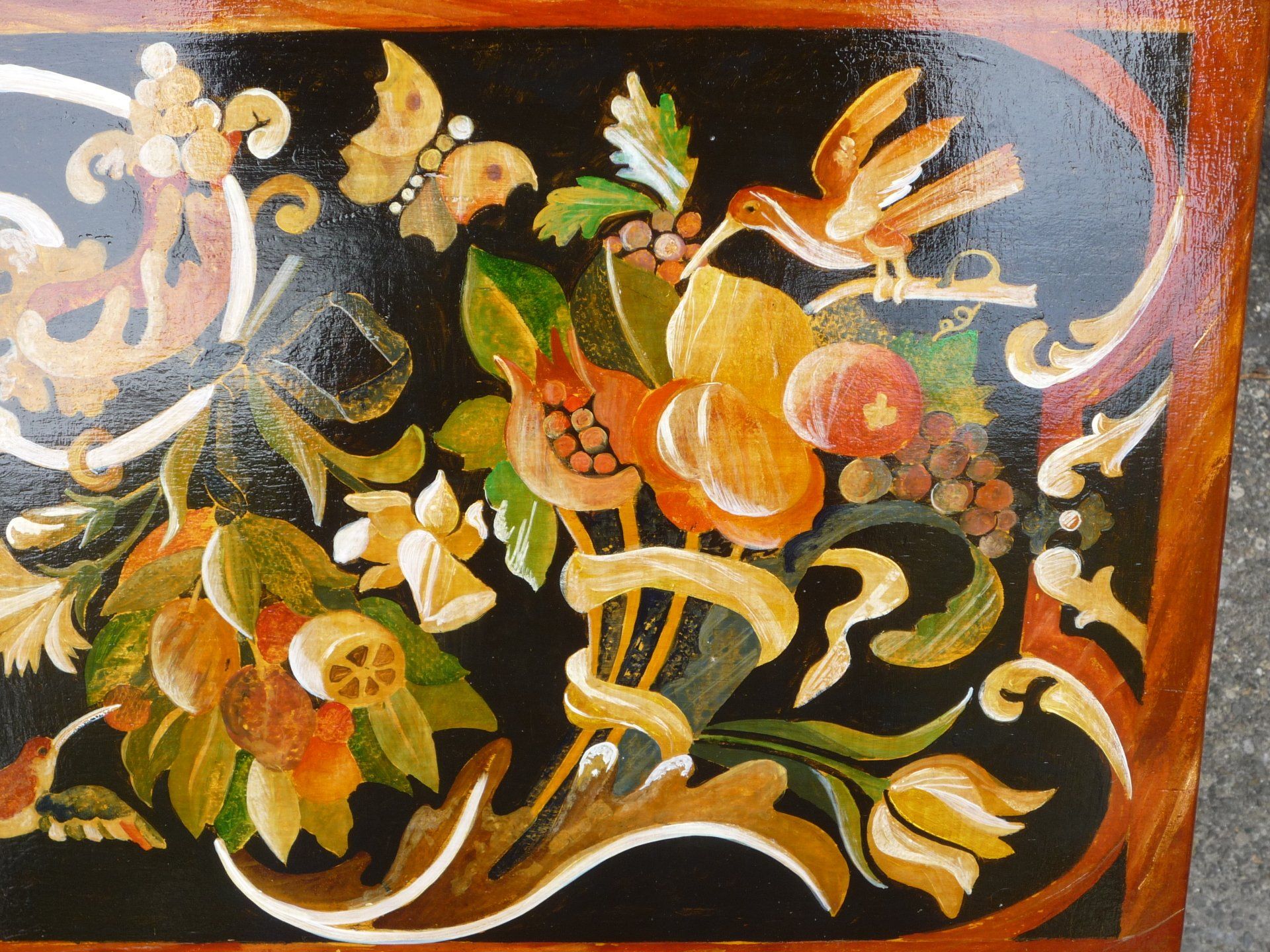 animali, cani, gatti, cavalli,  quadri, ritratti, dipinti, su misura, animali vestiti, oggetti, arredi, uova dipeinte, piatti, decorazioni, trompe, fiori, stencil, decoupage, carta, colla, matita, pennello, olio su tela , riviste, pubblicazioni, eventi, Marina Rigolone, artista, pittrice, decoratrice,