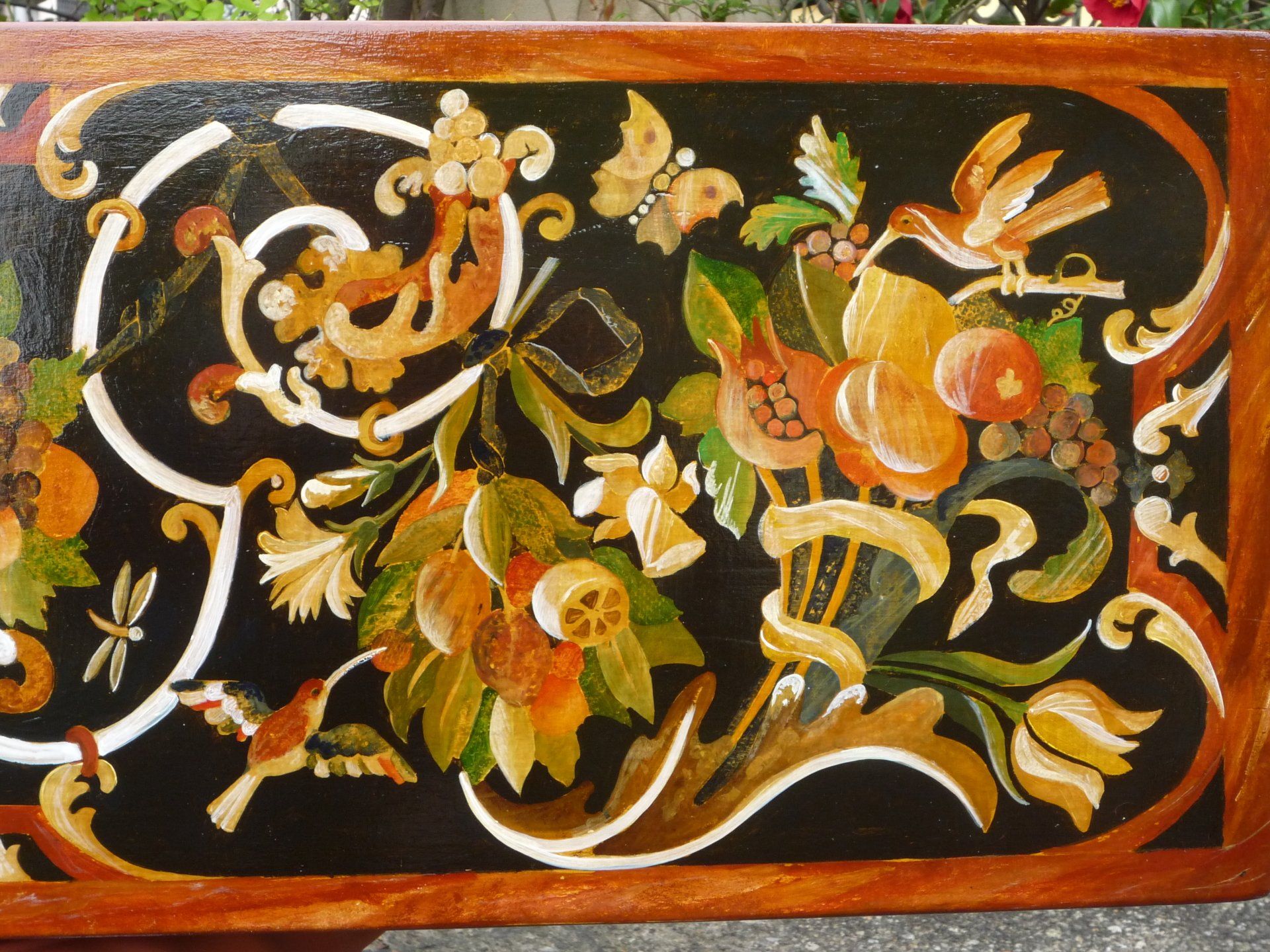 animali, cani, gatti, cavalli,  quadri, ritratti, dipinti, su misura, animali vestiti, oggetti, arredi, uova dipeinte, piatti, decorazioni, trompe, fiori, stencil, decoupage, carta, colla, matita, pennello, olio su tela , riviste, pubblicazioni, eventi, Marina Rigolone, artista, pittrice, decoratrice,