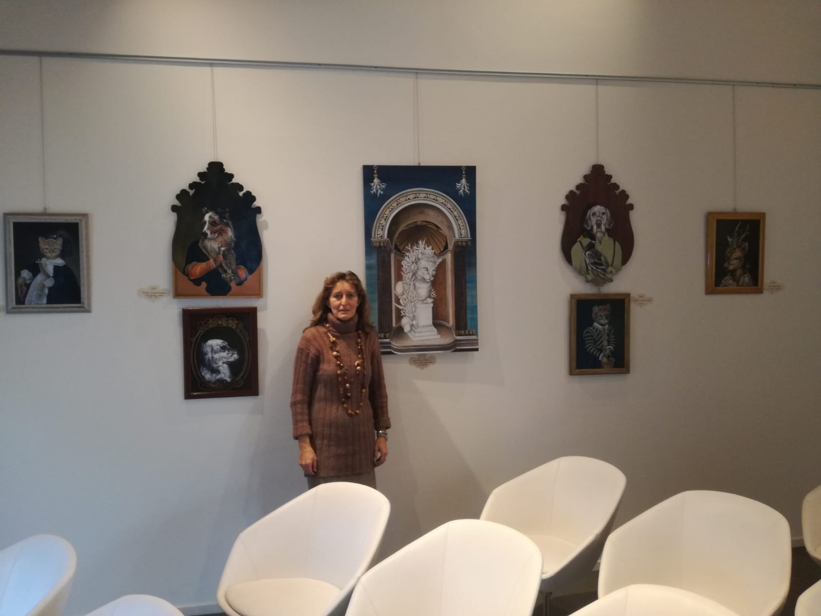 animali, cani, gatti, cavalli,  quadri, ritratti, dipinti, su misura, animali vestiti, oggetti, arredi, uova dipeinte, piatti, decorazioni, trompe, fiori, stencil, decoupage, carta, colla, matita, pennello, olio su tela , riviste, pubblicazioni, eventi, Marina Rigolone, artista, pittrice, decoratrice,