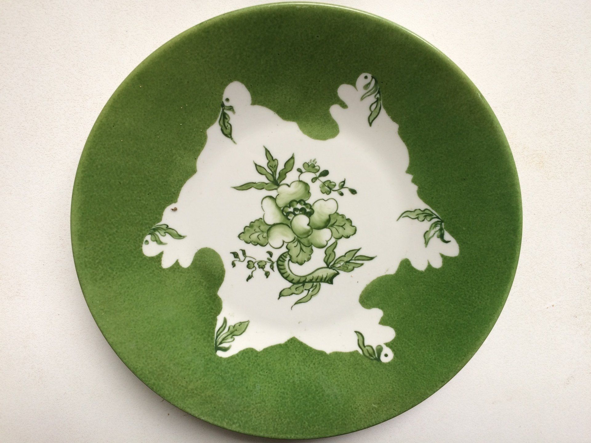 animali, cani, gatti, cavalli,  quadri, ritratti, dipinti, su misura, animali vestiti, oggetti, arredi, uova dipeinte, piatti, decorazioni, trompe, fiori, stencil, decoupage, carta, colla, matita, pennello, olio su tela , riviste, pubblicazioni, eventi, Marina Rigolone, artista, pittrice, decoratrice,