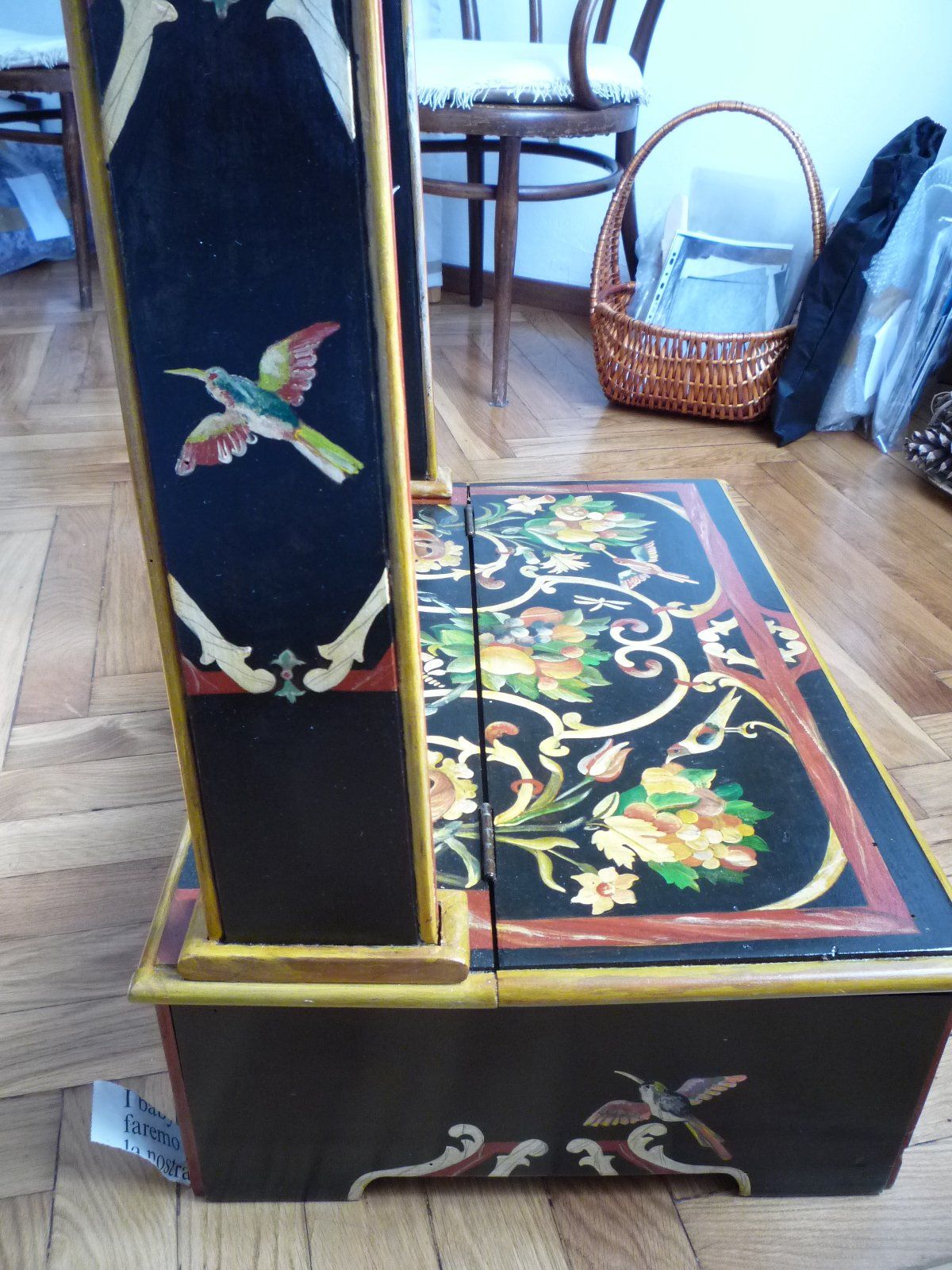 animali, cani, gatti, cavalli,  quadri, ritratti, dipinti, su misura, animali vestiti, oggetti, arredi, uova dipeinte, piatti, decorazioni, trompe, fiori, stencil, decoupage, carta, colla, matita, pennello, olio su tela , riviste, pubblicazioni, eventi, Marina Rigolone, artista, pittrice, decoratrice,