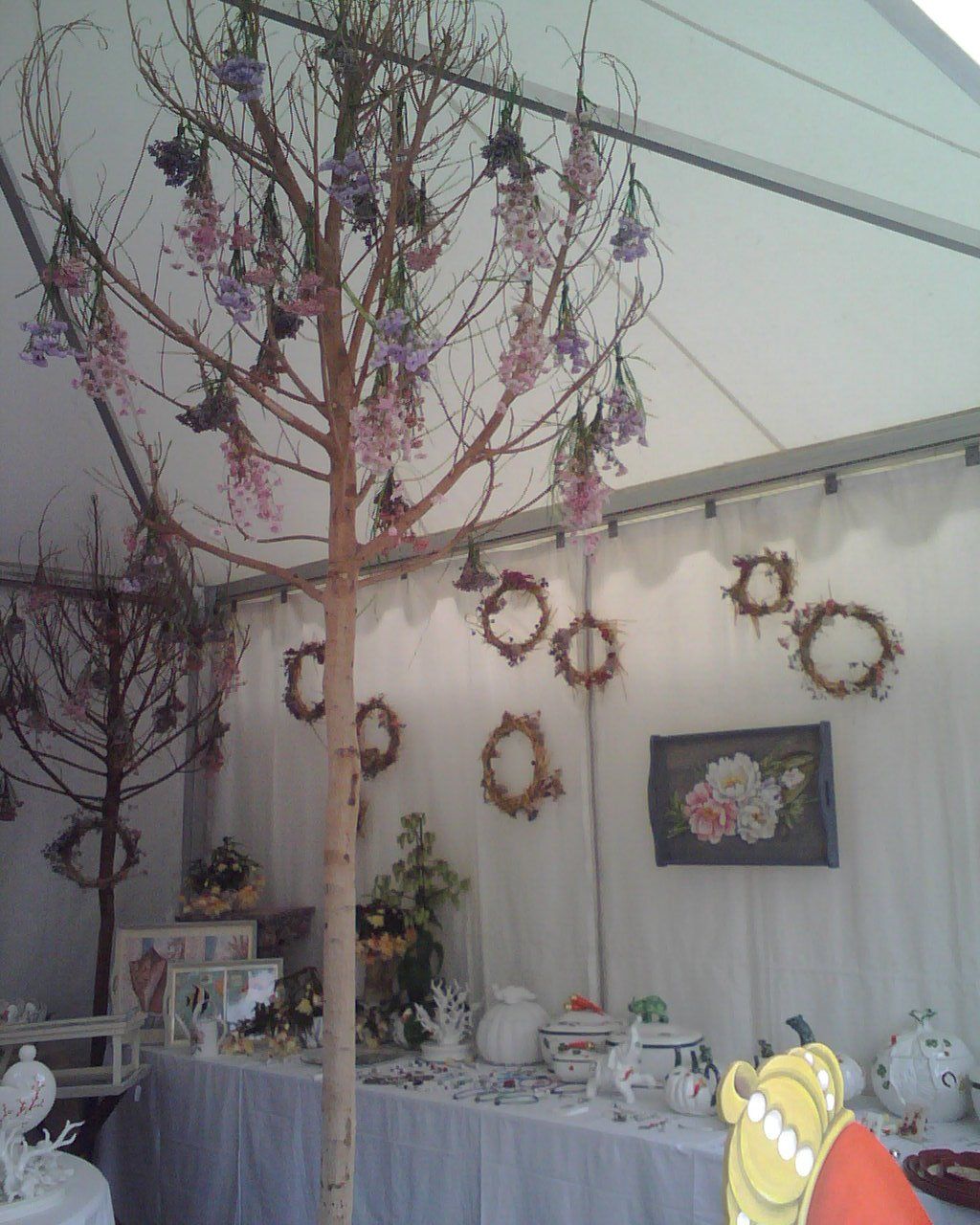 animali, cani, gatti, cavalli, quadri, ritratti, dipinti, su misura, animali vestiti, oggetti, arredi, uova dipeinte, piatti, decorazioni, trompe, fiori, stencil, decoupage, carta, colla, matita, pennello, olio su tela , riviste, pubblicazioni, eventi, Marina Rigolone, artista, pittrice, decoratrice,