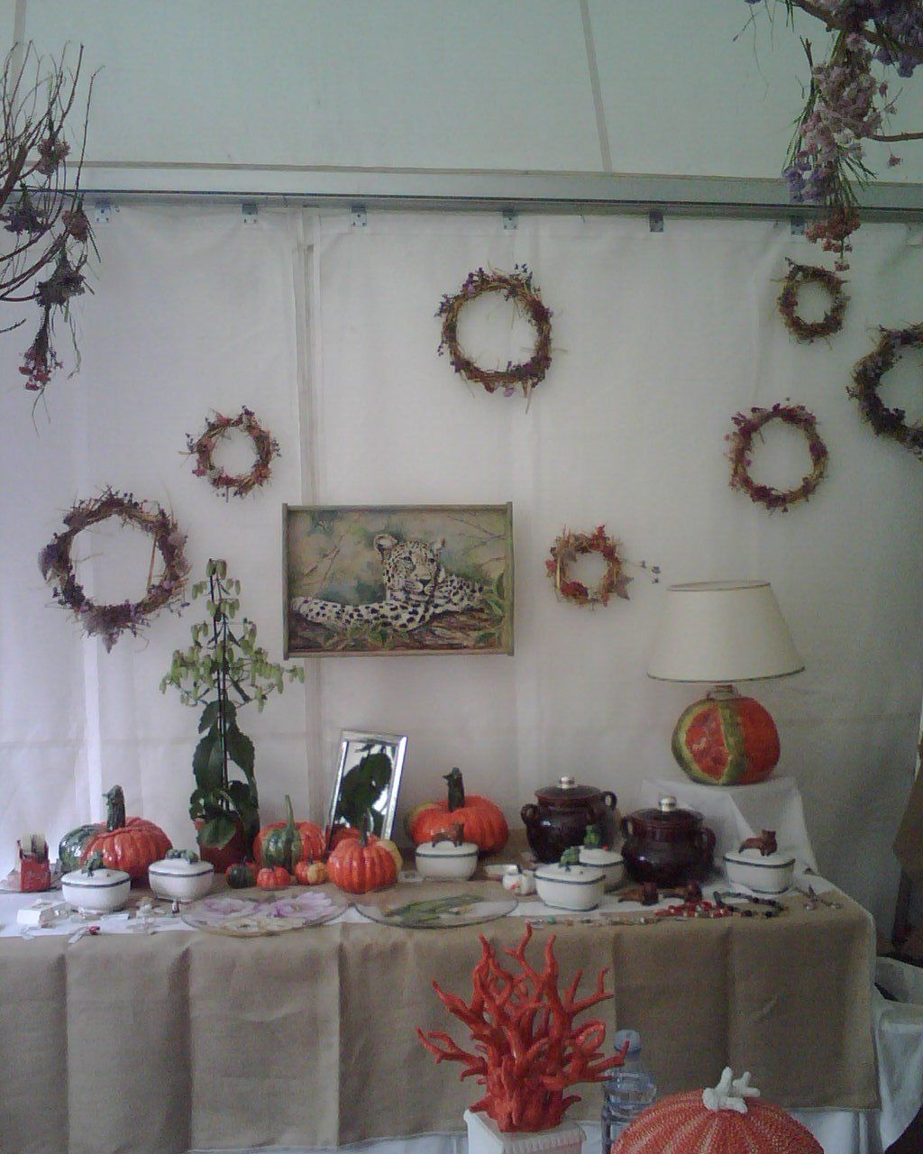 animali, cani, gatti, cavalli, quadri, ritratti, dipinti, su misura, animali vestiti, oggetti, arredi, uova dipeinte, piatti, decorazioni, trompe, fiori, stencil, decoupage, carta, colla, matita, pennello, olio su tela , riviste, pubblicazioni, eventi, Marina Rigolone, artista, pittrice, decoratrice,