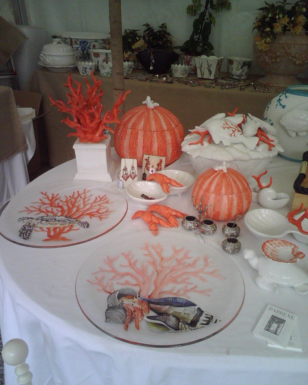 animali, cani, gatti, cavalli, quadri, ritratti, dipinti, su misura, animali vestiti, oggetti, arredi, uova dipeinte, piatti, decorazioni, trompe, fiori, stencil, decoupage, carta, colla, matita, pennello, olio su tela , riviste, pubblicazioni, eventi, Marina Rigolone, artista, pittrice, decoratrice,