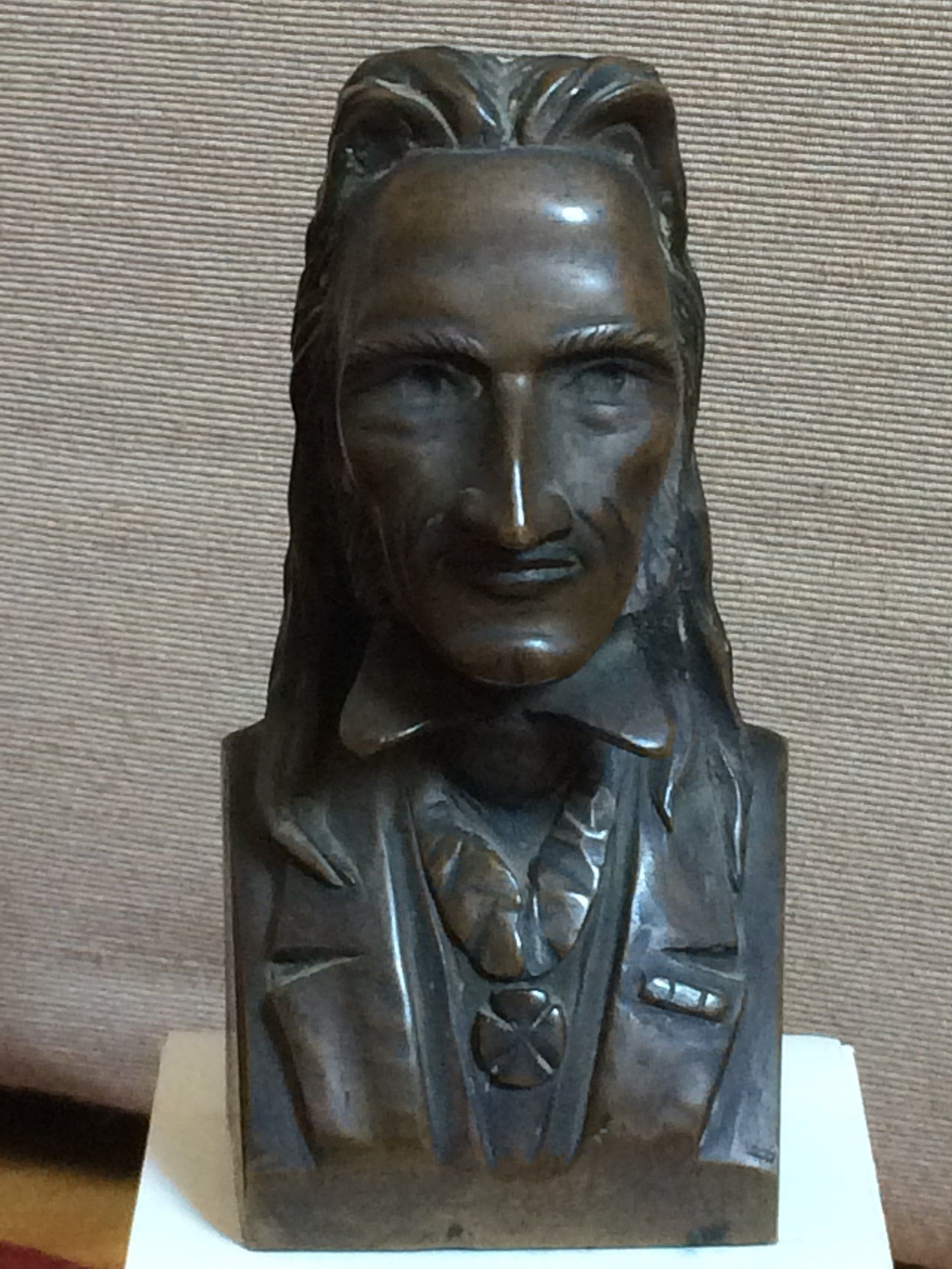 animali, cani, gatti, cavalli,  quadri, ritratti, dipinti, su misura, animali vestiti, oggetti, arredi, uova dipeinte, piatti, decorazioni, trompe, fiori, stencil, decoupage, carta, colla, matita, pennello, olio su tela , riviste, pubblicazioni, eventi, Marina Rigolone, artista, pittrice, decoratrice,