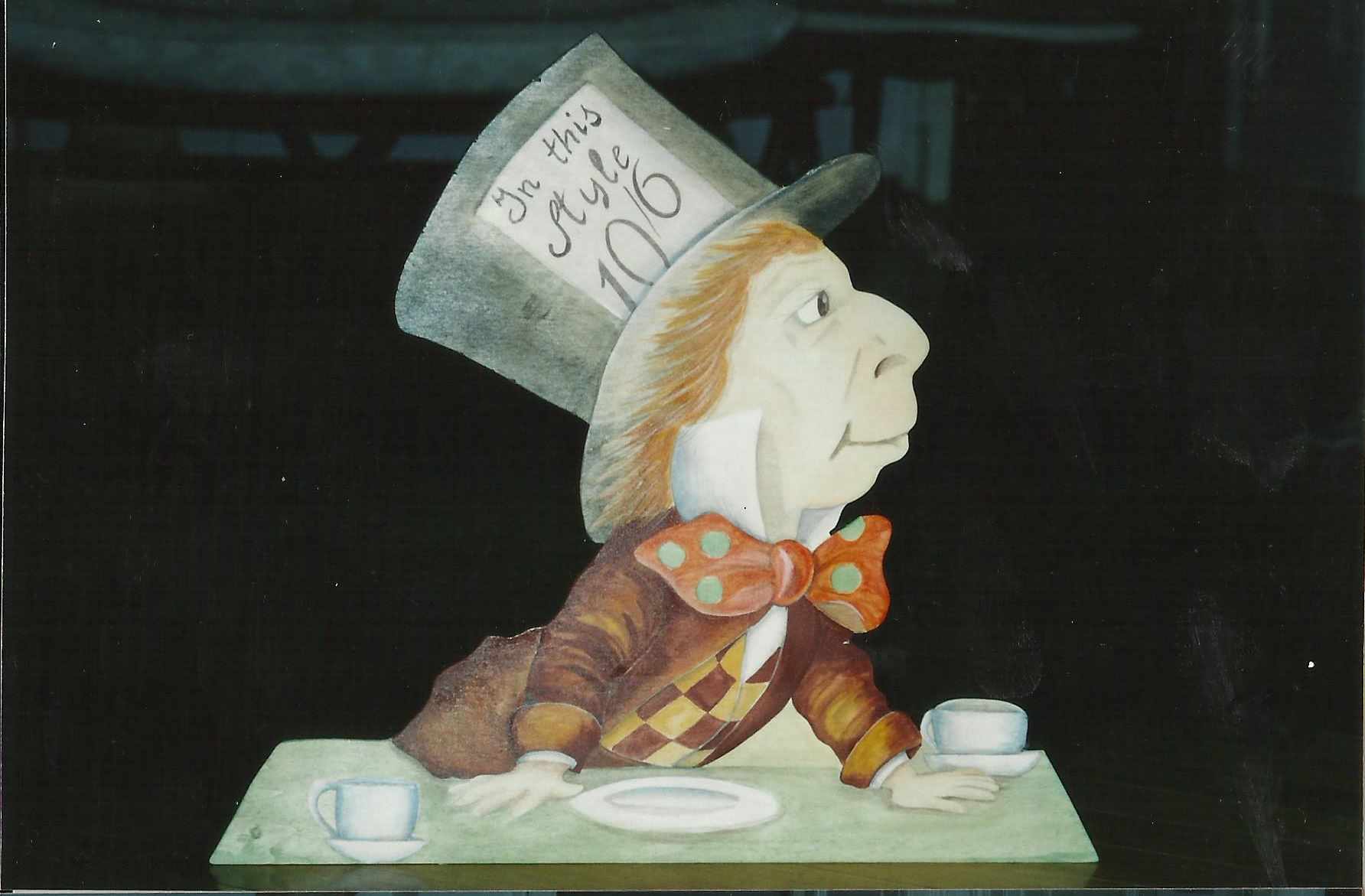 animali, cani, gatti, cavalli, quadri, ritratti, dipinti, su misura, animali vestiti, oggetti, arredi, uova dipeinte, piatti, decorazioni, trompe, fiori, stencil, decoupage, carta, colla, matita, pennello, olio su tela , riviste, pubblicazioni, eventi, Marina Rigolone, artista, pittrice, decoratrice,