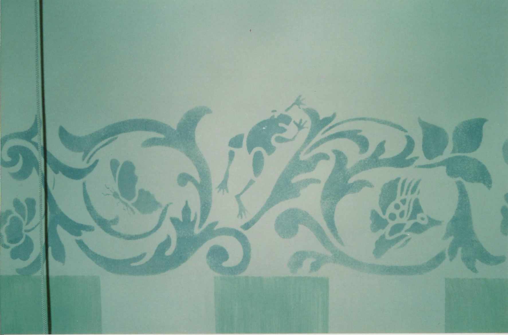 animali, cani, gatti, cavalli, quadri, ritratti, dipinti, su misura, animali vestiti, oggetti, arredi, uova dipeinte, piatti, decorazioni, trompe, fiori, stencil, decoupage, carta, colla, matita, pennello, olio su tela , riviste, pubblicazioni, eventi, Marina Rigolone, artista, pittrice, decoratrice,