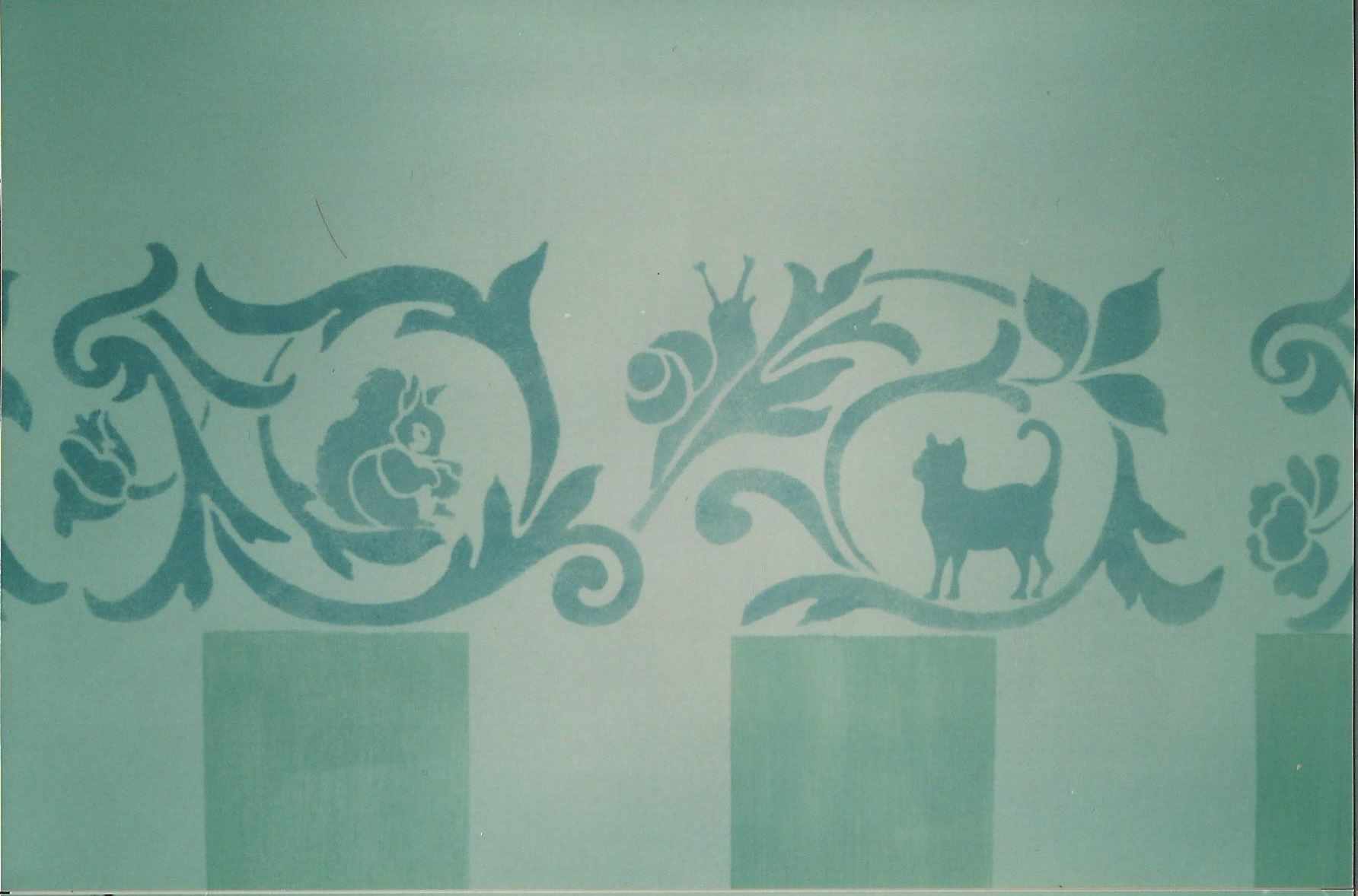 animali, cani, gatti, cavalli, quadri, ritratti, dipinti, su misura, animali vestiti, oggetti, arredi, uova dipeinte, piatti, decorazioni, trompe, fiori, stencil, decoupage, carta, colla, matita, pennello, olio su tela , riviste, pubblicazioni, eventi, Marina Rigolone, artista, pittrice, decoratrice,