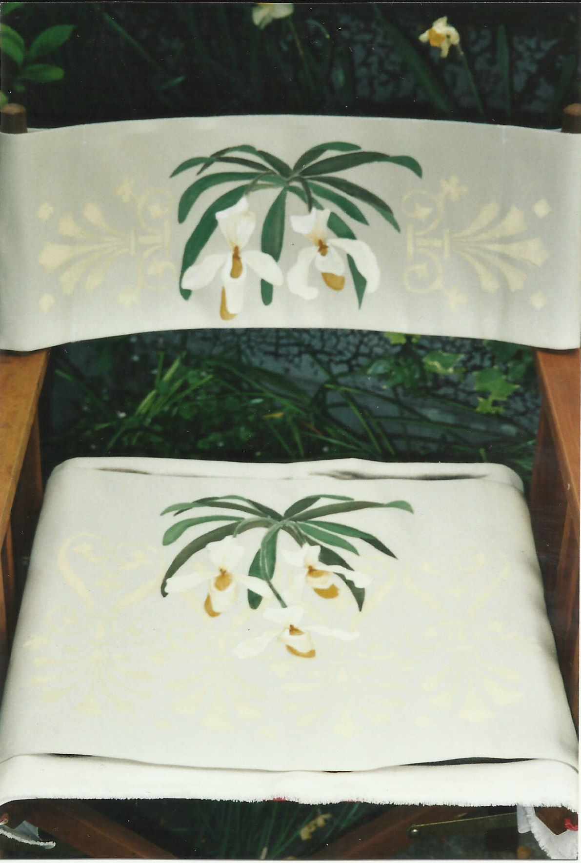 animali, cani, gatti, cavalli, quadri, ritratti, dipinti, su misura, animali vestiti, oggetti, arredi, uova dipeinte, piatti, decorazioni, trompe, fiori, stencil, decoupage, carta, colla, matita, pennello, olio su tela , riviste, pubblicazioni, eventi, Marina Rigolone, artista, pittrice, decoratrice,