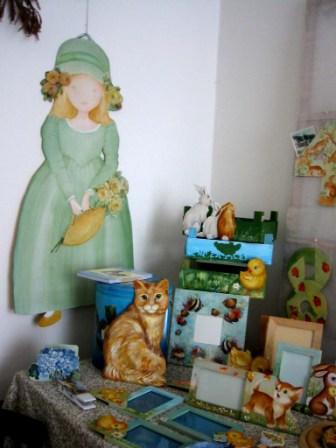 animali, cani, gatti, cavalli, quadri, ritratti, dipinti, su misura, animali vestiti, oggetti, arredi, uova dipeinte, piatti, decorazioni, trompe, fiori, stencil, decoupage, carta, colla, matita, pennello, olio su tela , riviste, pubblicazioni, eventi, Marina Rigolone, artista, pittrice, decoratrice,