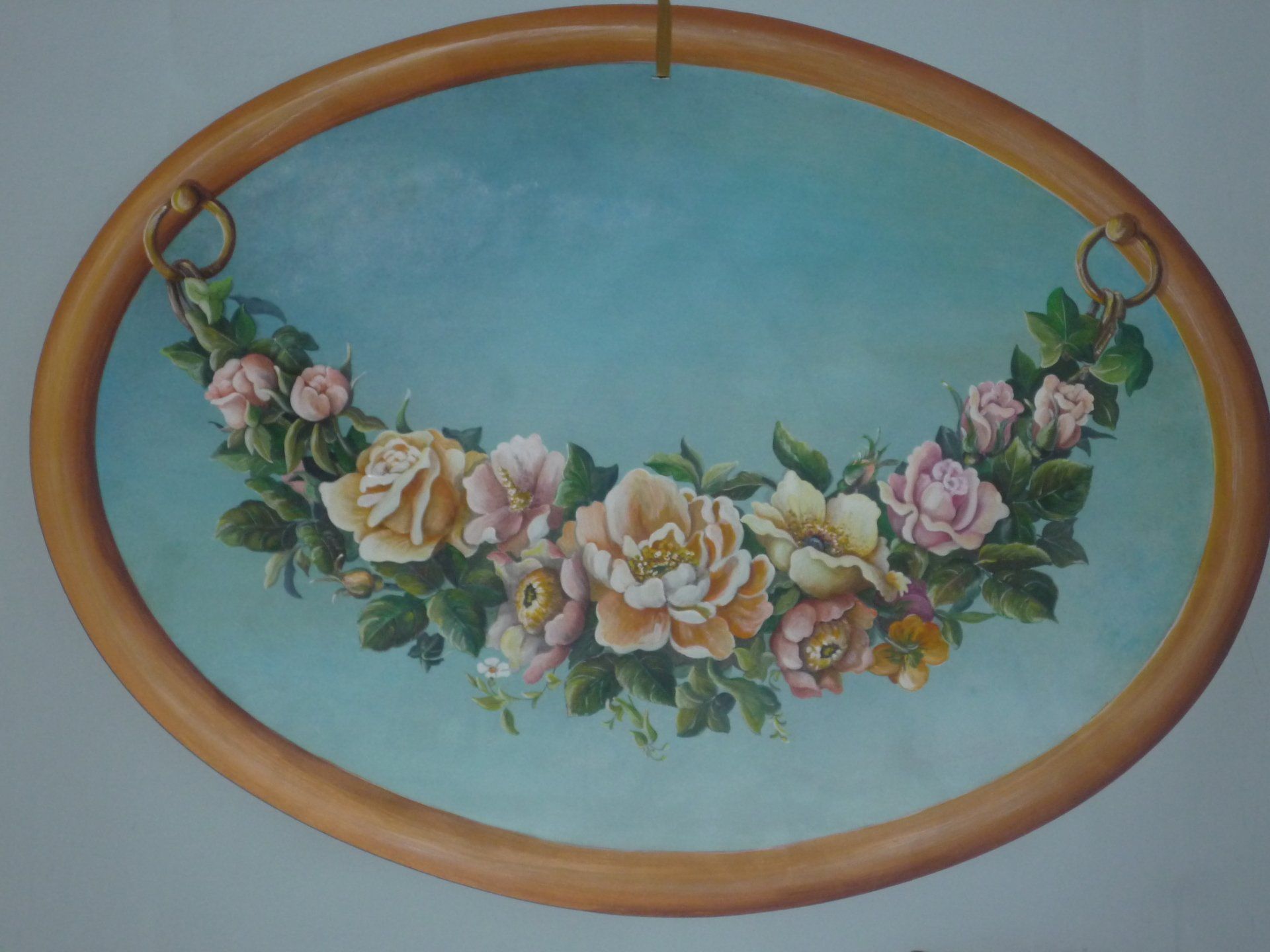 animali, cani, gatti, cavalli,  quadri, ritratti, dipinti, su misura, animali vestiti, oggetti, arredi, uova dipeinte, piatti, decorazioni, trompe, fiori, stencil, decoupage, carta, colla, matita, pennello, olio su tela , riviste, pubblicazioni, eventi, Marina Rigolone, artista, pittrice, decoratrice,