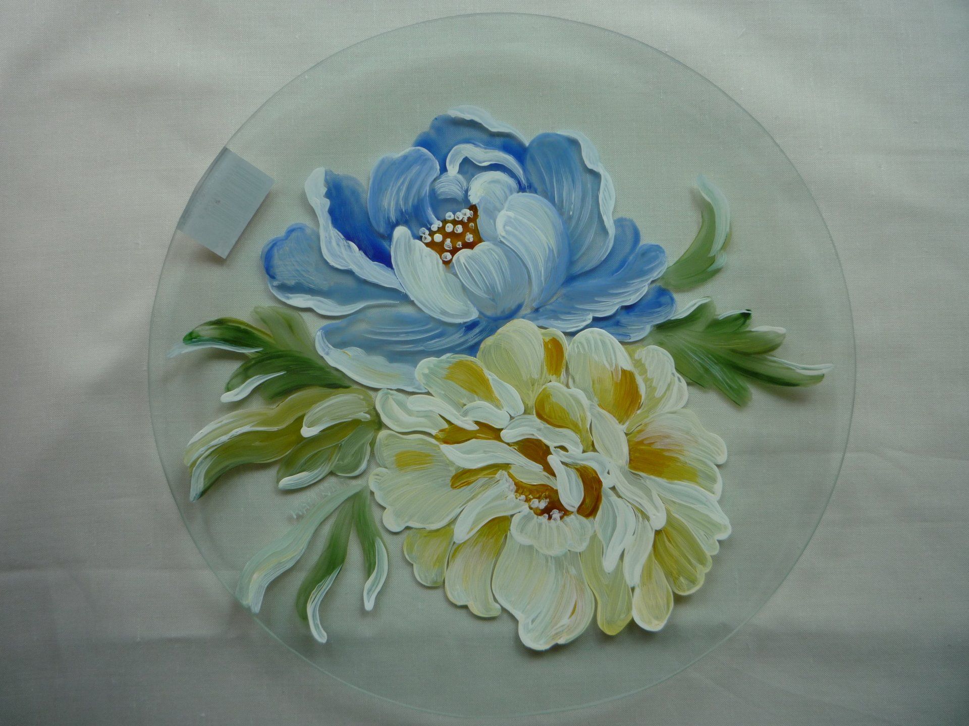 animali, cani, gatti, cavalli,  quadri, ritratti, dipinti, su misura, animali vestiti, oggetti, arredi, uova dipeinte, piatti, decorazioni, trompe, fiori, stencil, decoupage, carta, colla, matita, pennello, olio su tela , riviste, pubblicazioni, eventi, Marina Rigolone, artista, pittrice, decoratrice,