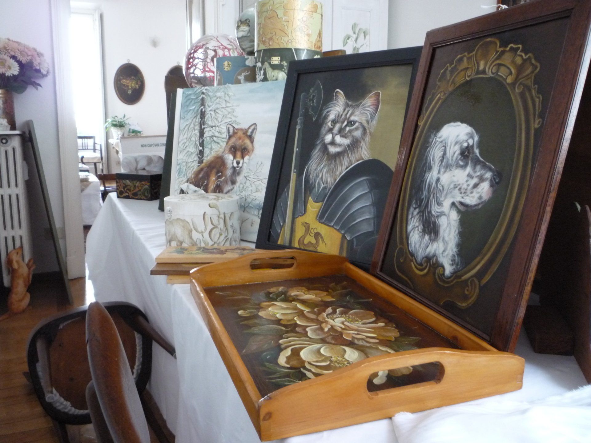 animali, cani, gatti, cavalli,  quadri, ritratti, dipinti, su misura, animali vestiti, oggetti, arredi, uova dipeinte, piatti, decorazioni, trompe, fiori, stencil, decoupage, carta, colla, matita, pennello, olio su tela , riviste, pubblicazioni, eventi, Marina Rigolone, artista, pittrice, decoratrice,