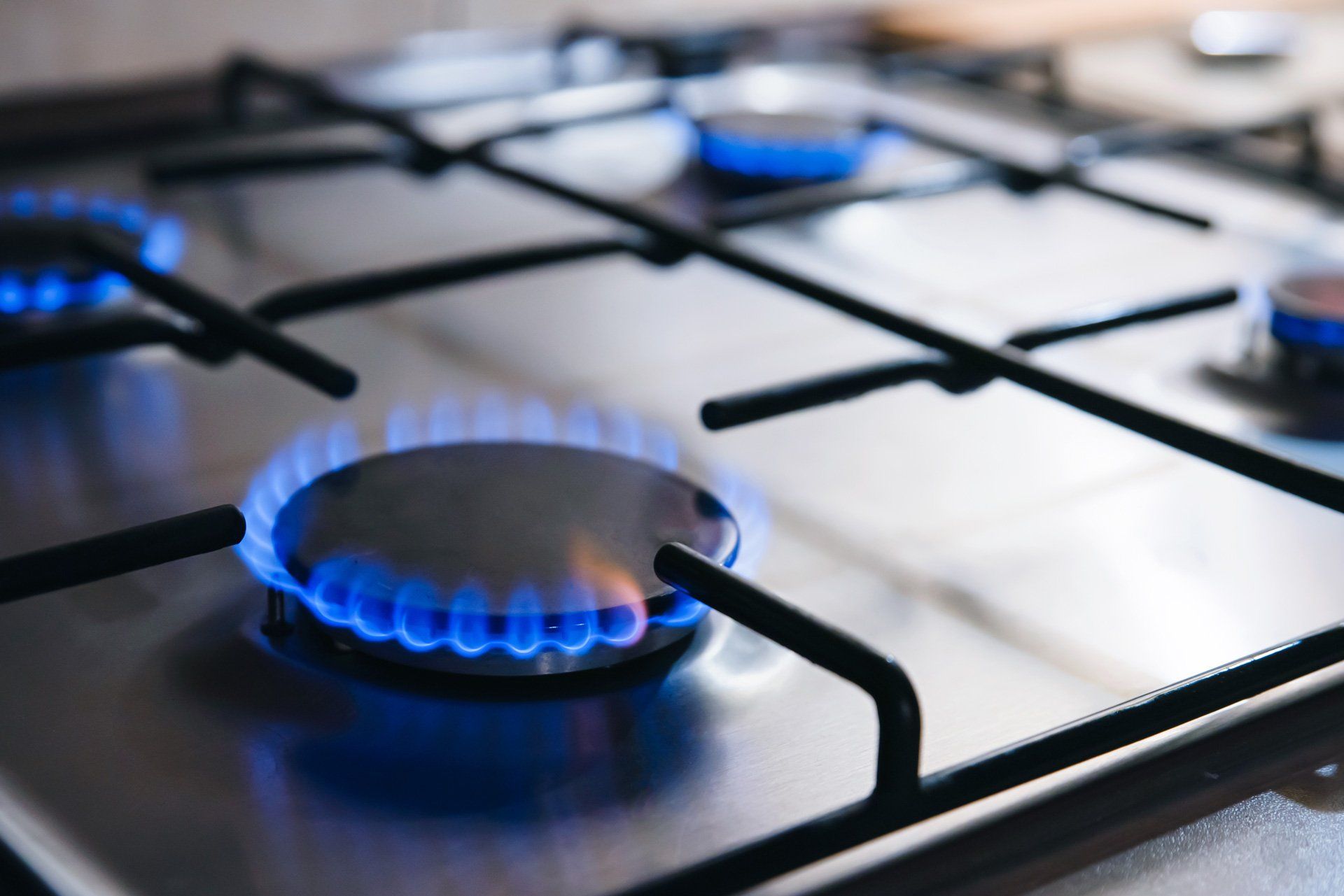 Kitchen Stove With Blue Flames — Jasper, IN — Dubois County L.P. Gas, Inc.