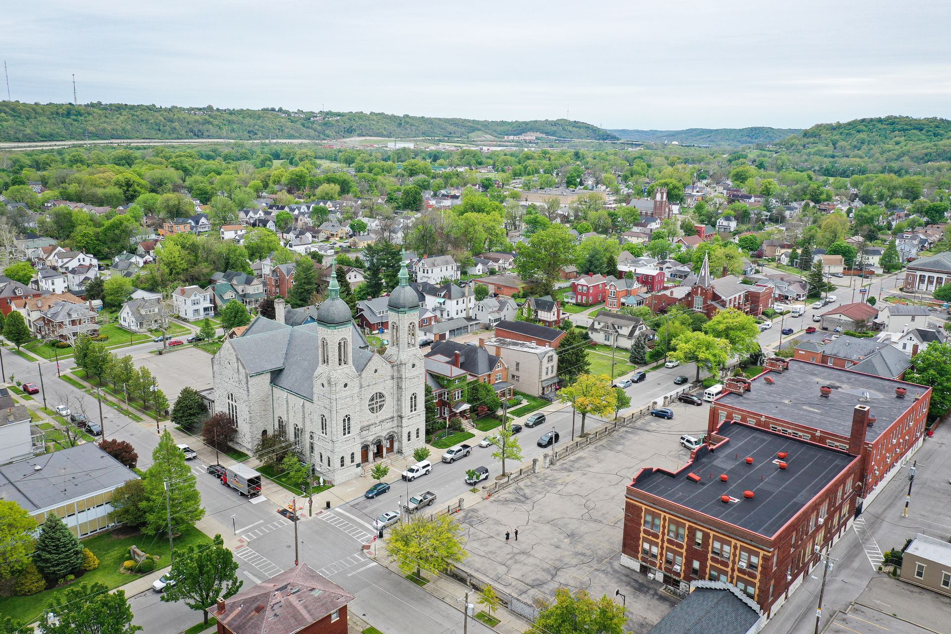 Selling your home on your own (FSBO) can save money…
but limited exposure can cost you the sale.
 Most buyers work with agents
 Agents search the REALTOR® MLS, not just yard signs
 FSBO listings often miss serious, qualified buyers
The smarter move?
List on the MLS and keep control of your sale.
With DIY Realty™ Flat Fee MLS, you get:
✔ Maximum exposure to buyer agents
✔ Placement on Zillow, Realtor.com, Homes.com & more
✔ The ability to sell FSBO with MLS power
✔ More visibility = more showings = stronger offers
 You don’t need a 6% agent to get full exposure—you just need to be on the MLS.
More reach. More buyers. Better results.