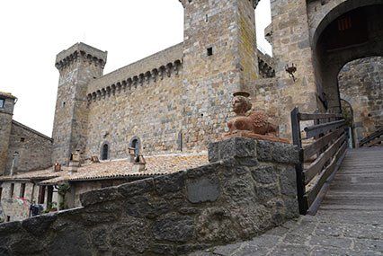 urna cineraria in metallo