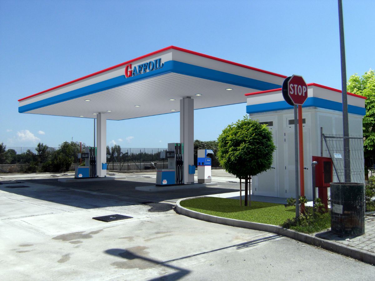 stazione carburante di vitulazio