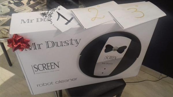 Mr Dusty Robot cleaner