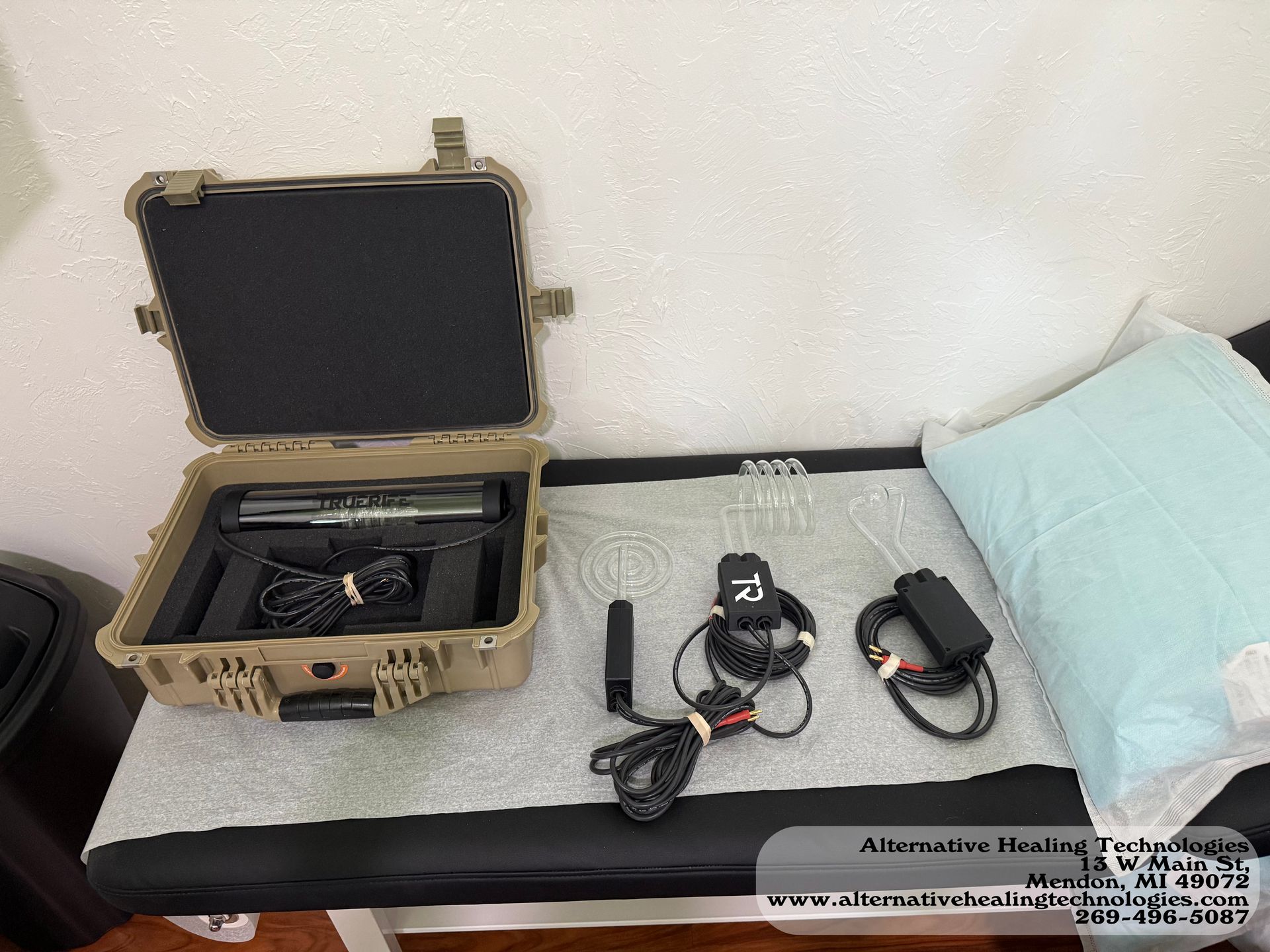 TrueRife Detox system. Sinus relief, allergy relief, edema treatment, skin cancer treatment, arthritis relief, neuropathy treatment, heavy metals detox, prostate treatment. Innovative solutions for health. Alternative healing technology. Heal your body.