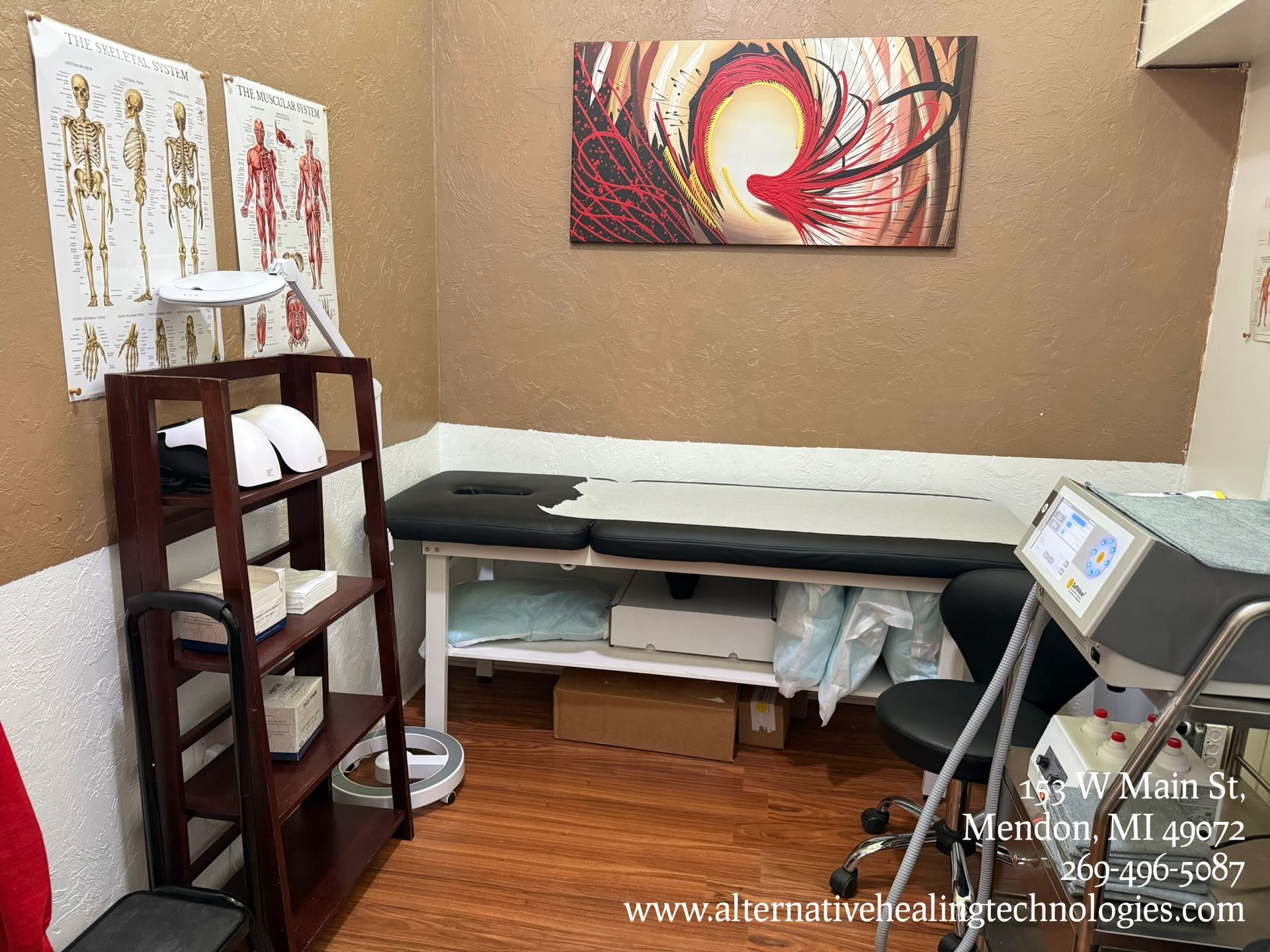 SoftWave Technology. pain relief. non-invasive pain treatment. Alternative medicine. back pain. knee pain. elbow pain. Carpal tunnel treatment. Neuropathy treatment. Stress fracture pain relief. Shin splints treatments. Hamstring pain relief.