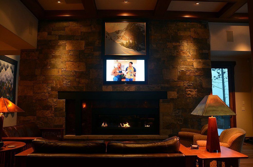 Moving Art Lifts — Breckenridge, CO — Audio Video Solutions