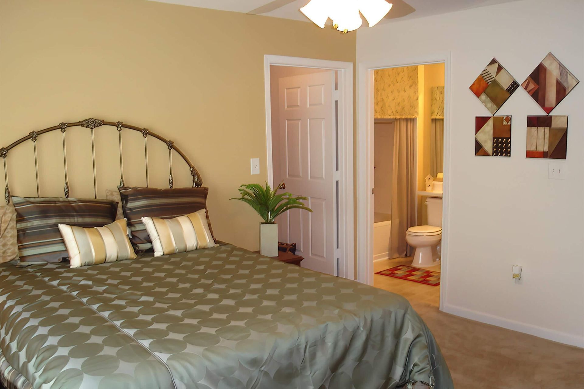 Bedroom at Broad River Trace.
