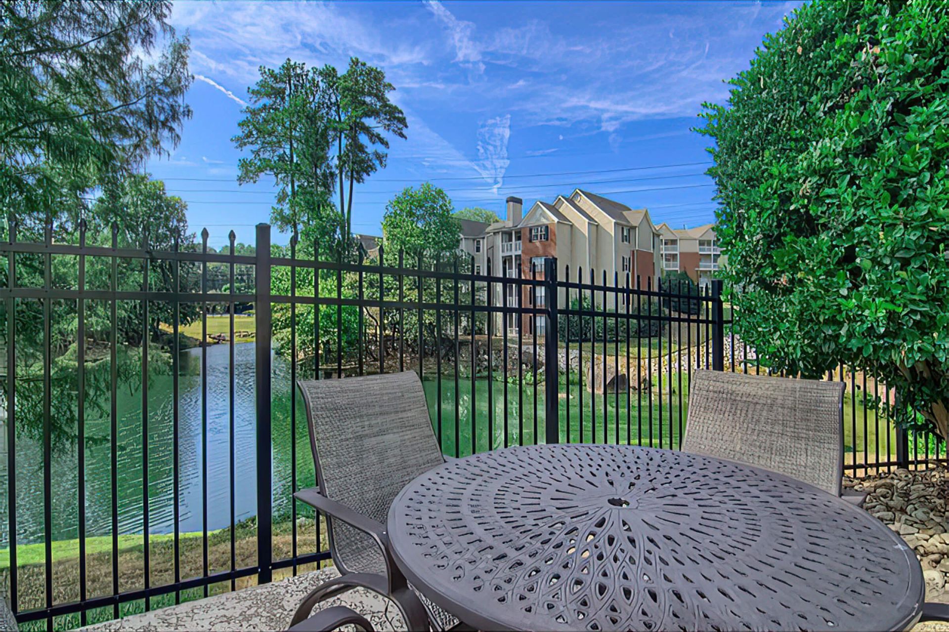 Outdoor seating at Broad River Trace.