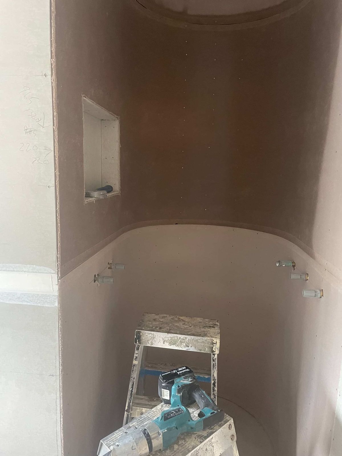 A Curved Shower Enclosure Under Construction With A Recessed Niche — HJK Plastering In South Lismore, NSW