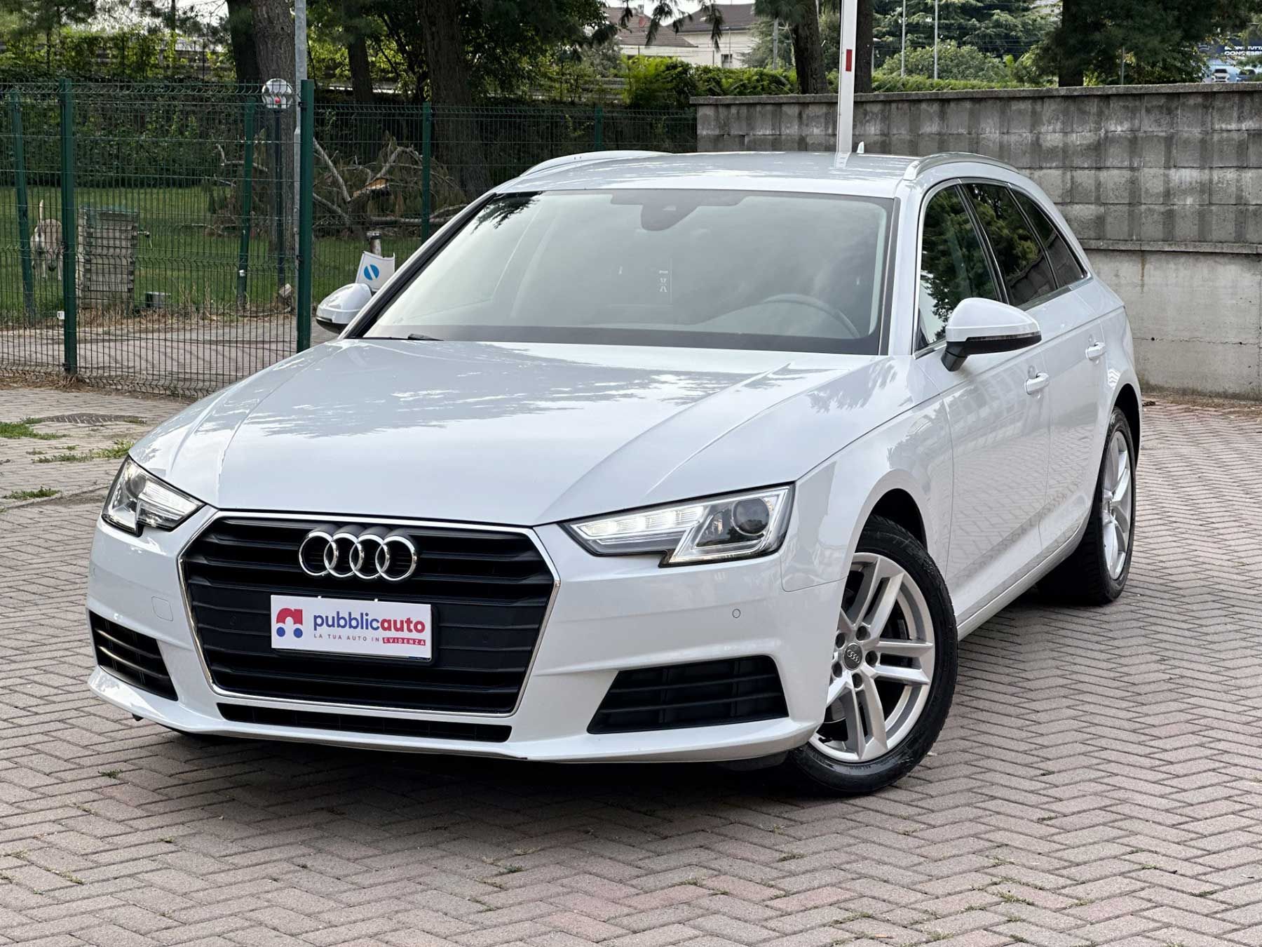 auto venduta a novara