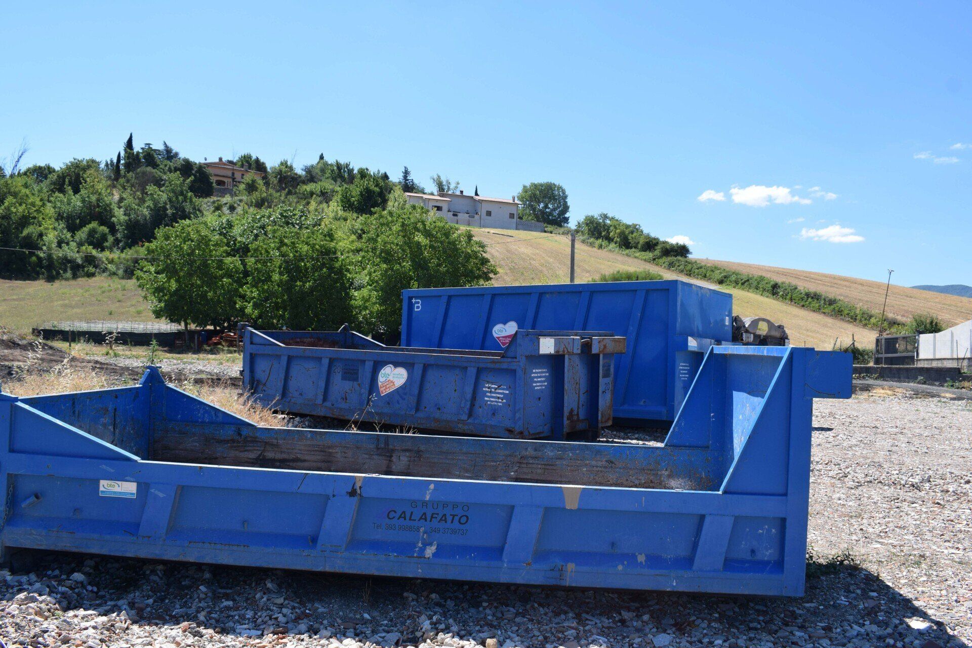 Cassone scarrabile per rifiuti