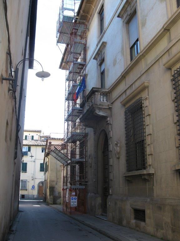 ponteggio in centro storico