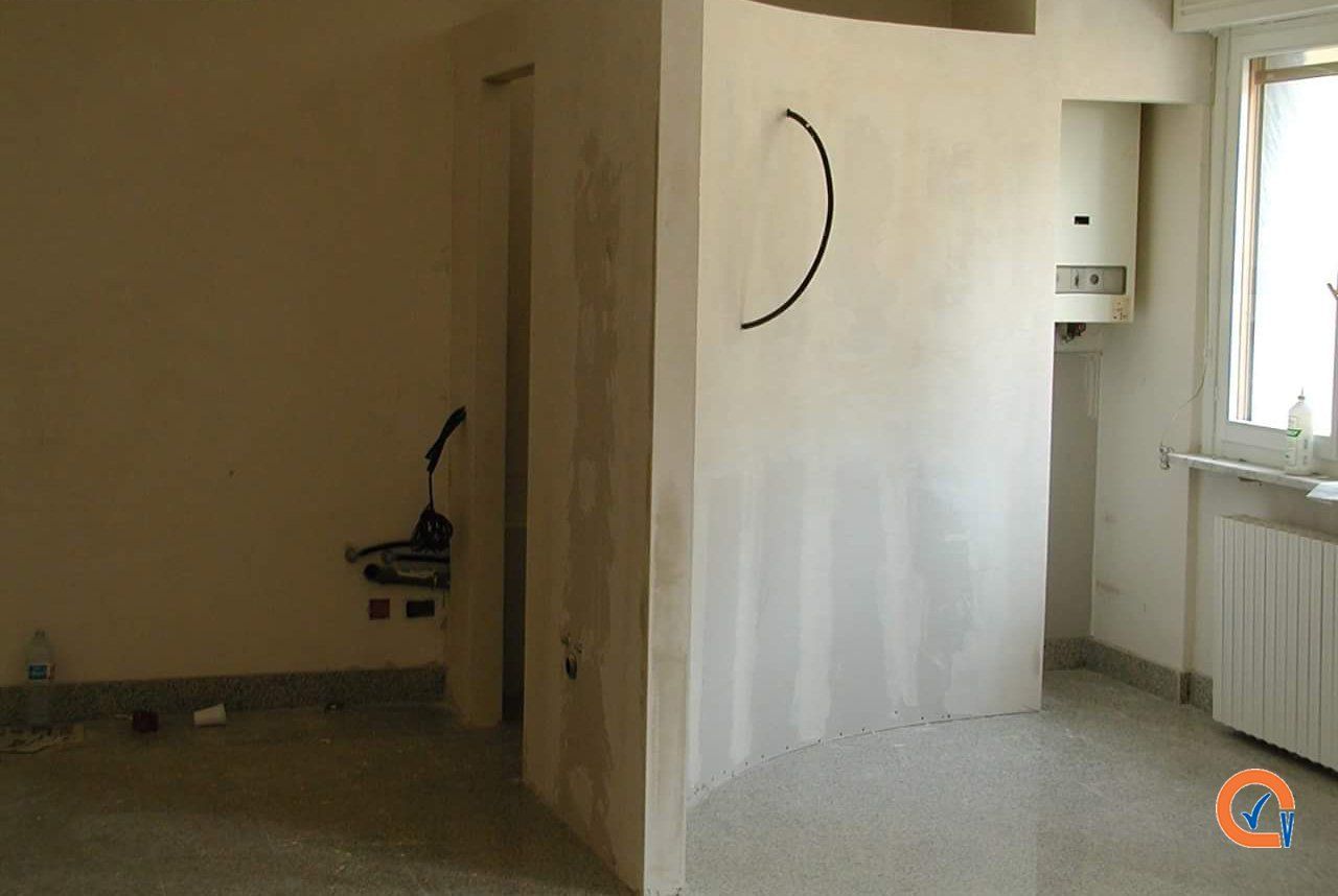 restauro interno di un negozio