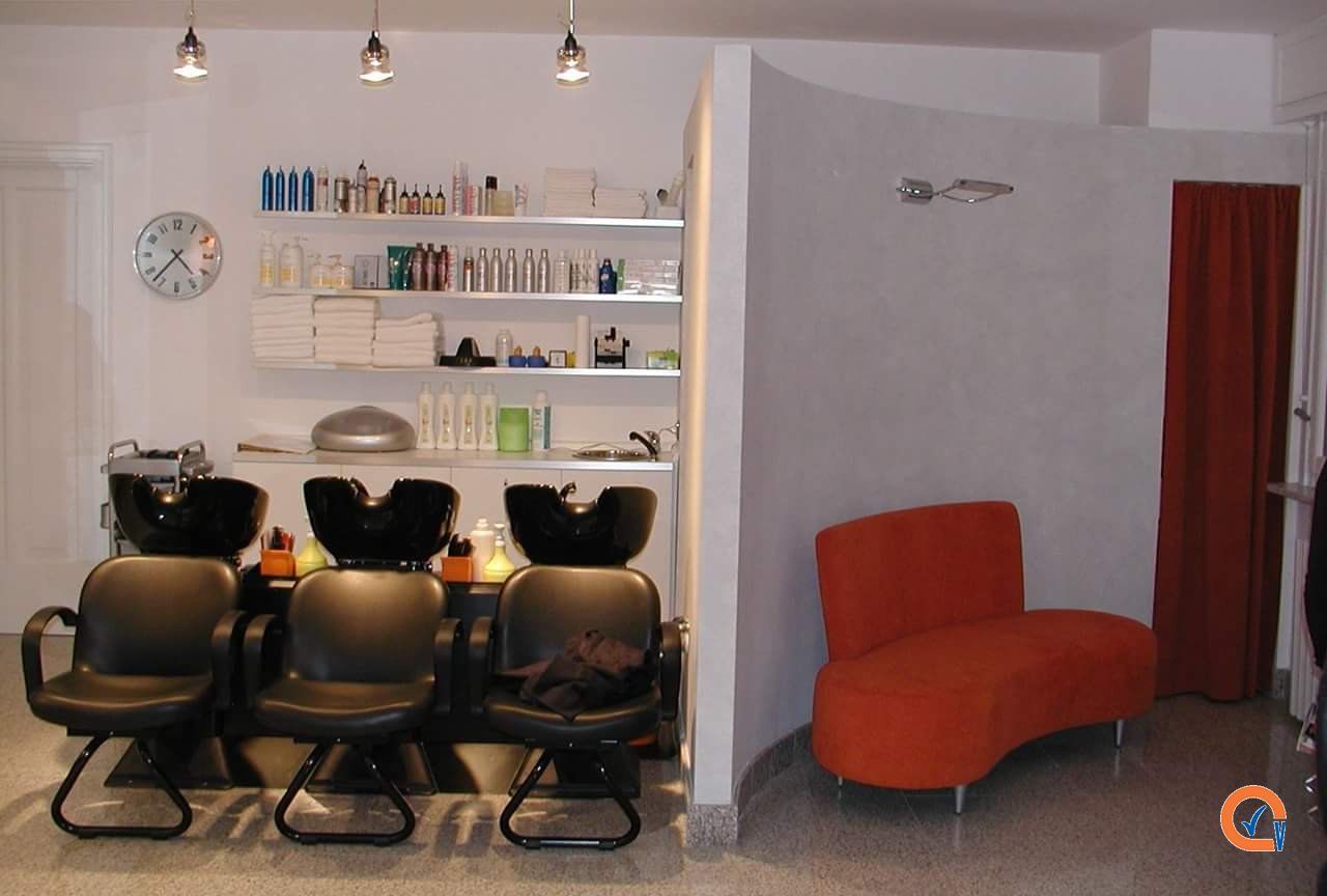 restauro interno di un negozio