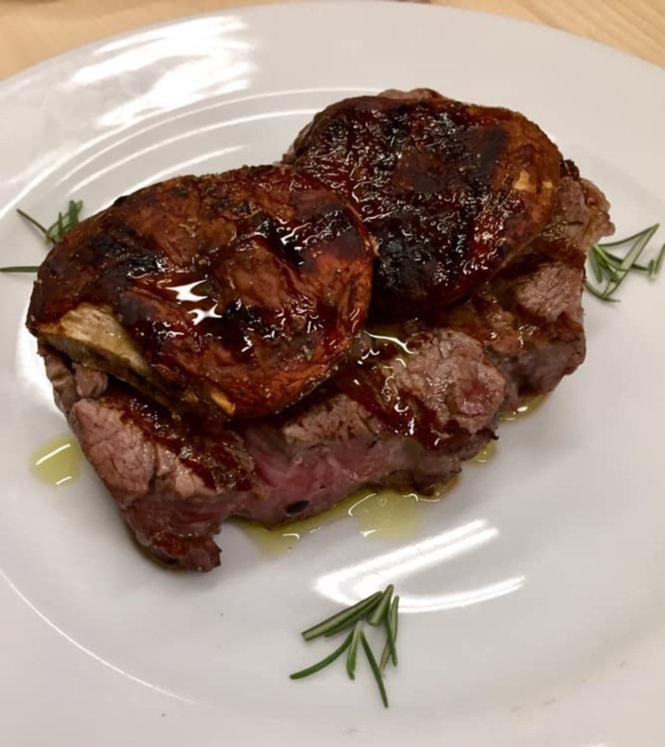 piatto di carne di cucina toscana