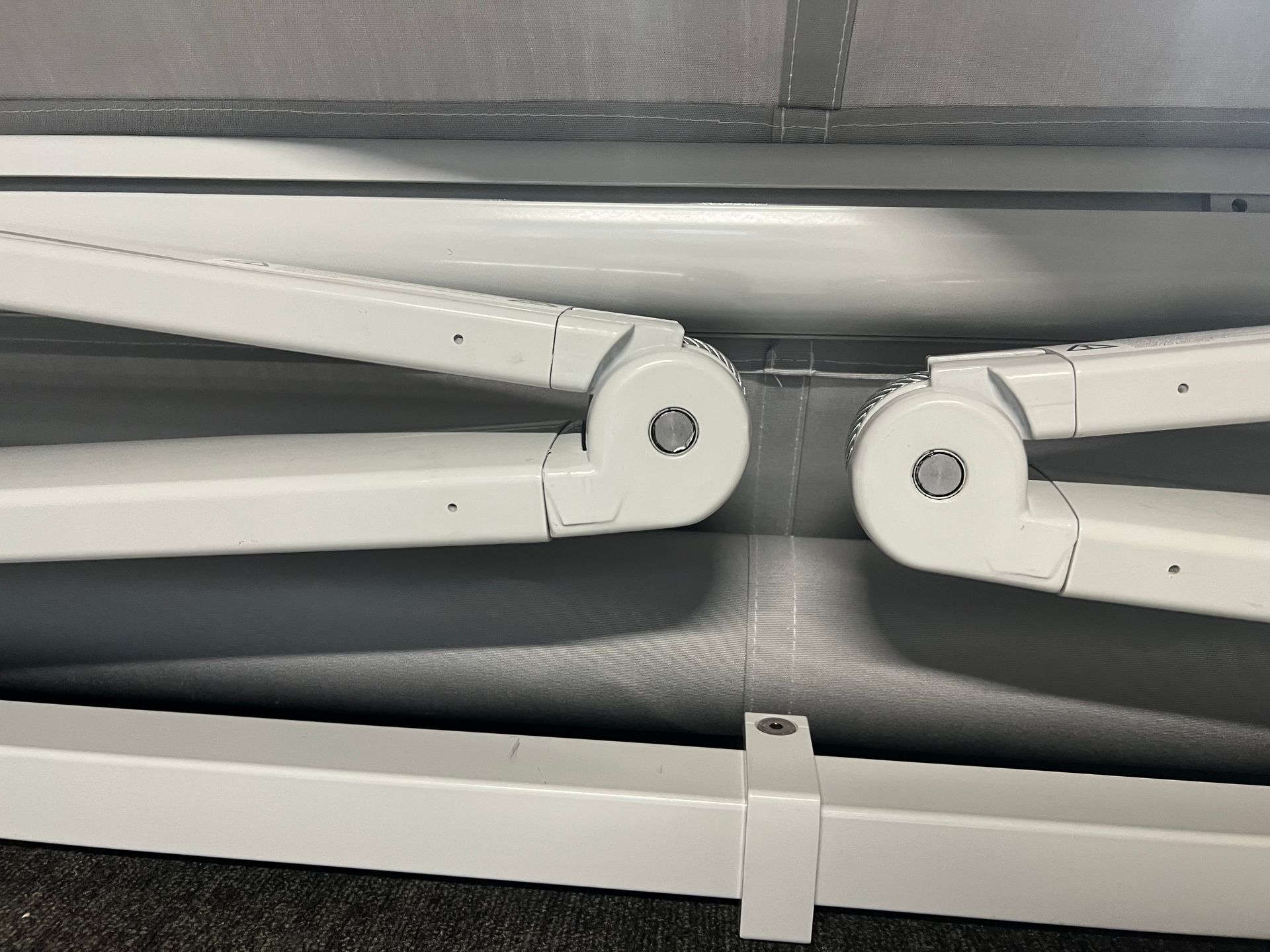 Spécialiste des toiles solaires sur mesure Genève