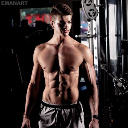 Joe’s Gym Man Working Out