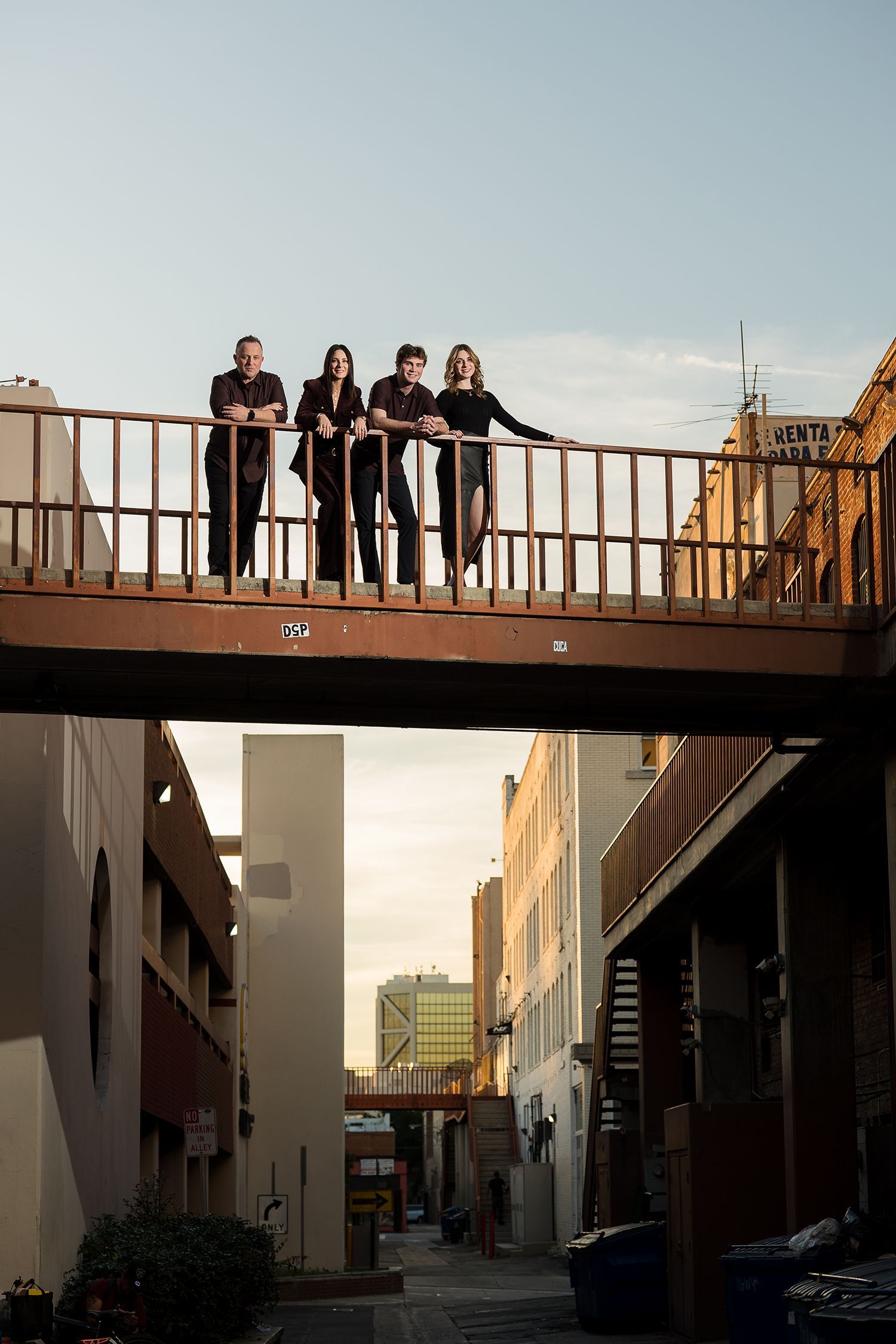 edge family portrait at golden hour in santa ana art district