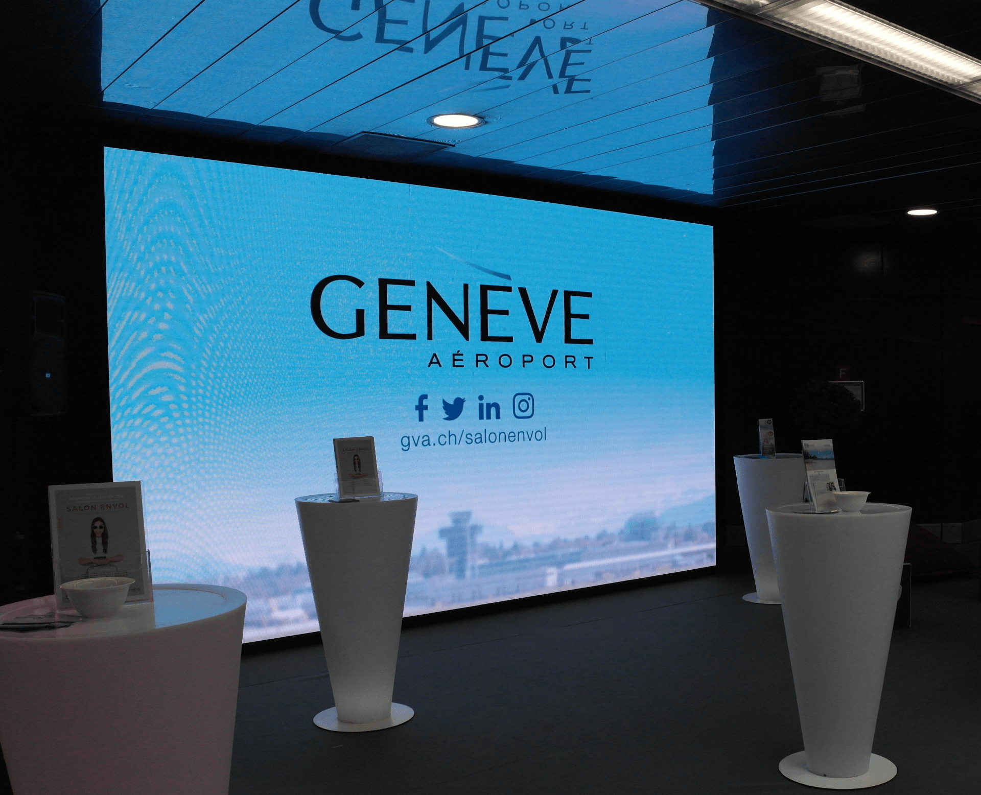 écran géant genève aéroport
