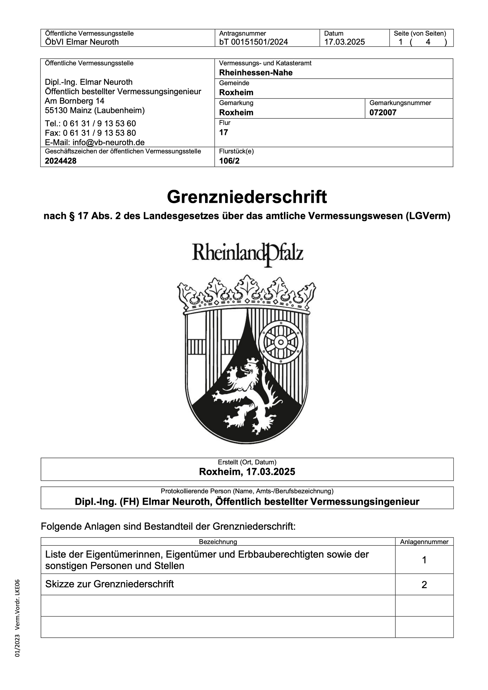 Eine schwarz-weiße Seite mit einem Wappen darauf.