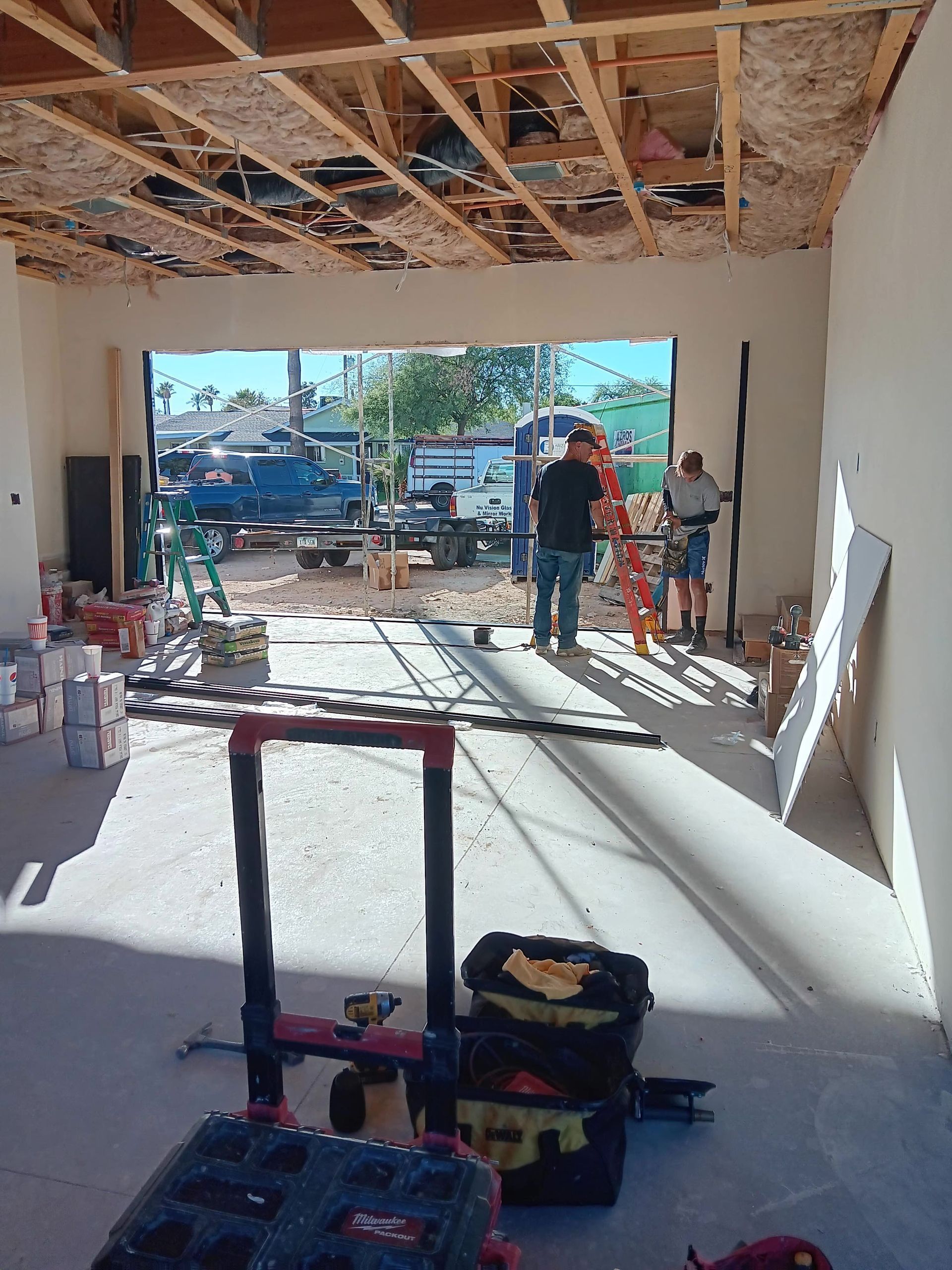 High-efficiency patio door installation for Glendale home