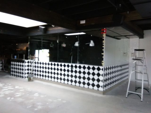 Glass installation in a retail store in Glendale