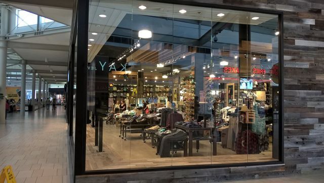 Glendale high-traffic business installing shatter-resistant glass