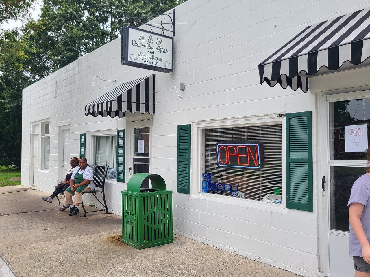 Places to Eat & Stay