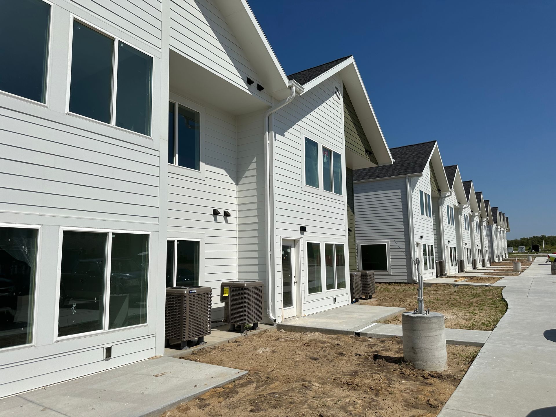 A building with a no parking sign in front of it