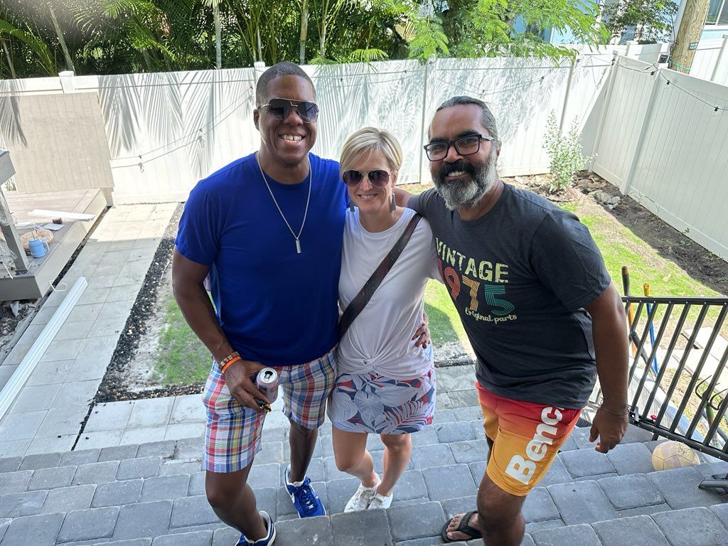 Larry Whiteside Jr, Shannon Whiteside