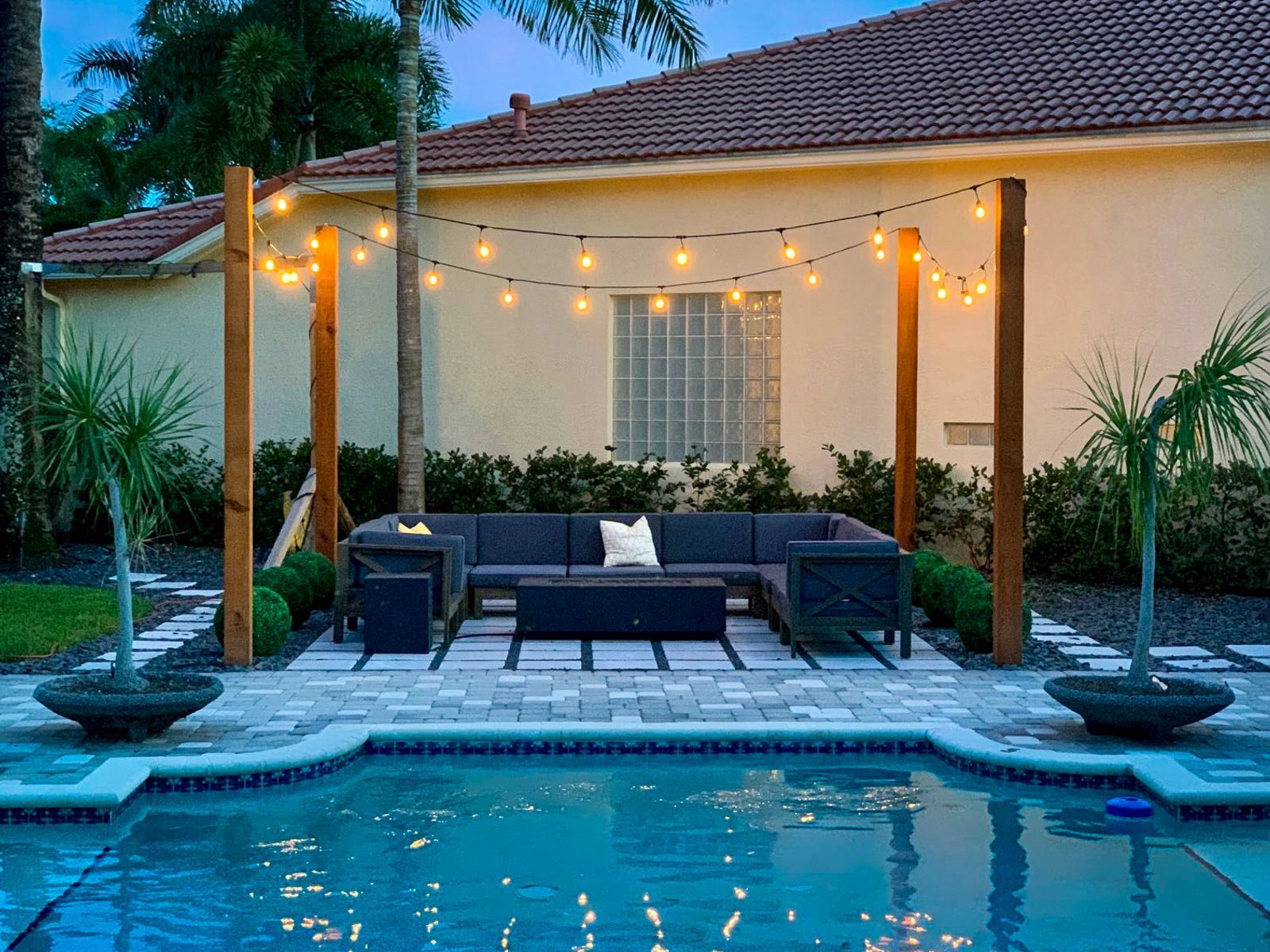Swimming Pool Design, Landscape Design, Outdoor Living, Palm Beach County, and Martin County, St. Lucie County