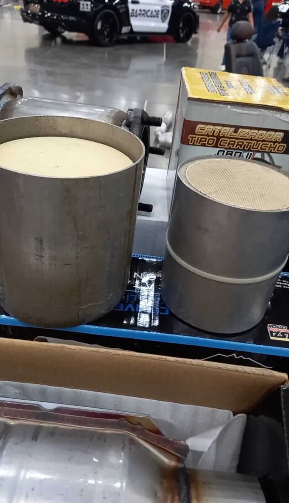 MOFLES Y TAPICERÍA MB - COLAS